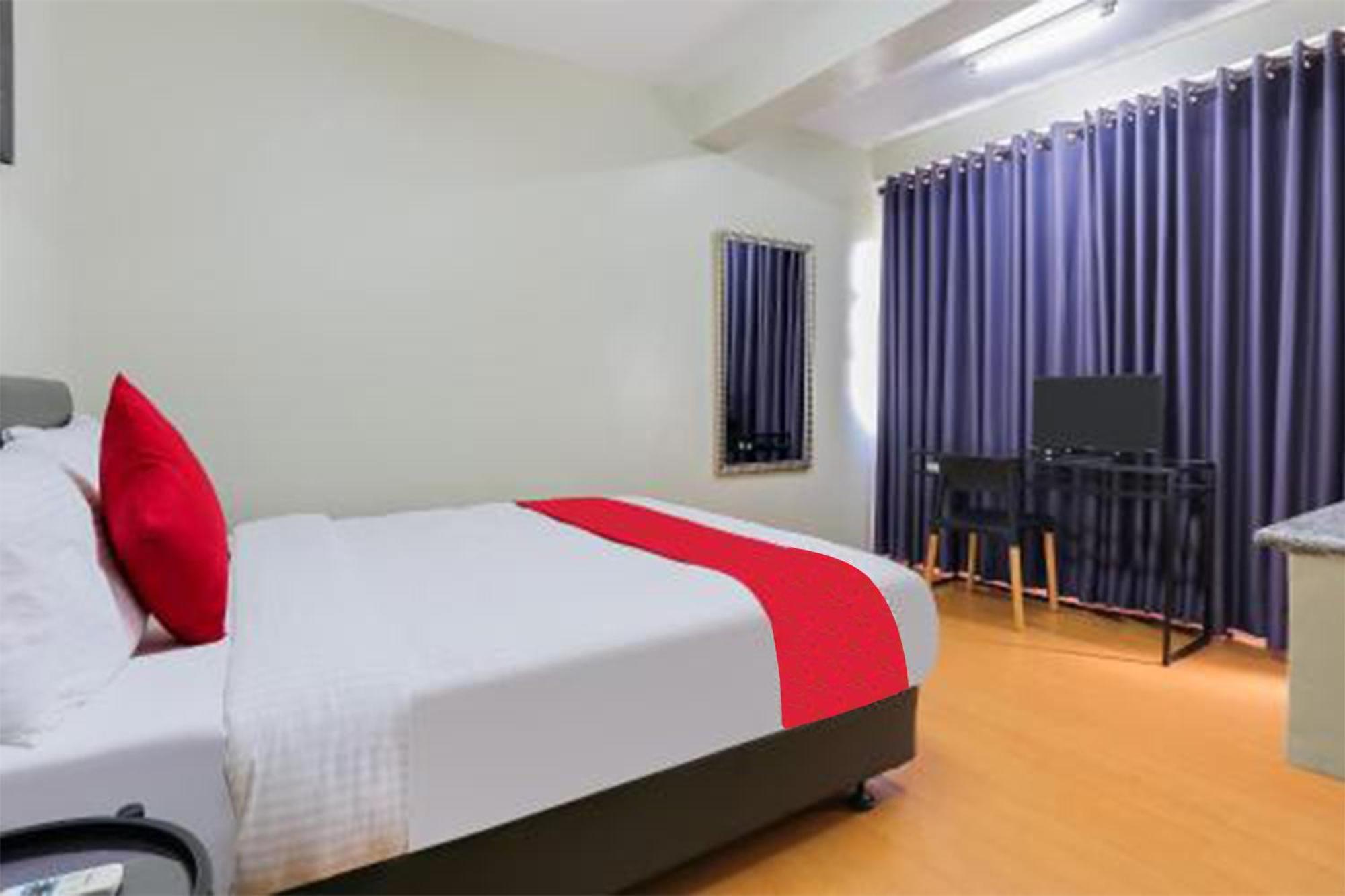 Anglo Residences Manila Quezon City Exterior foto