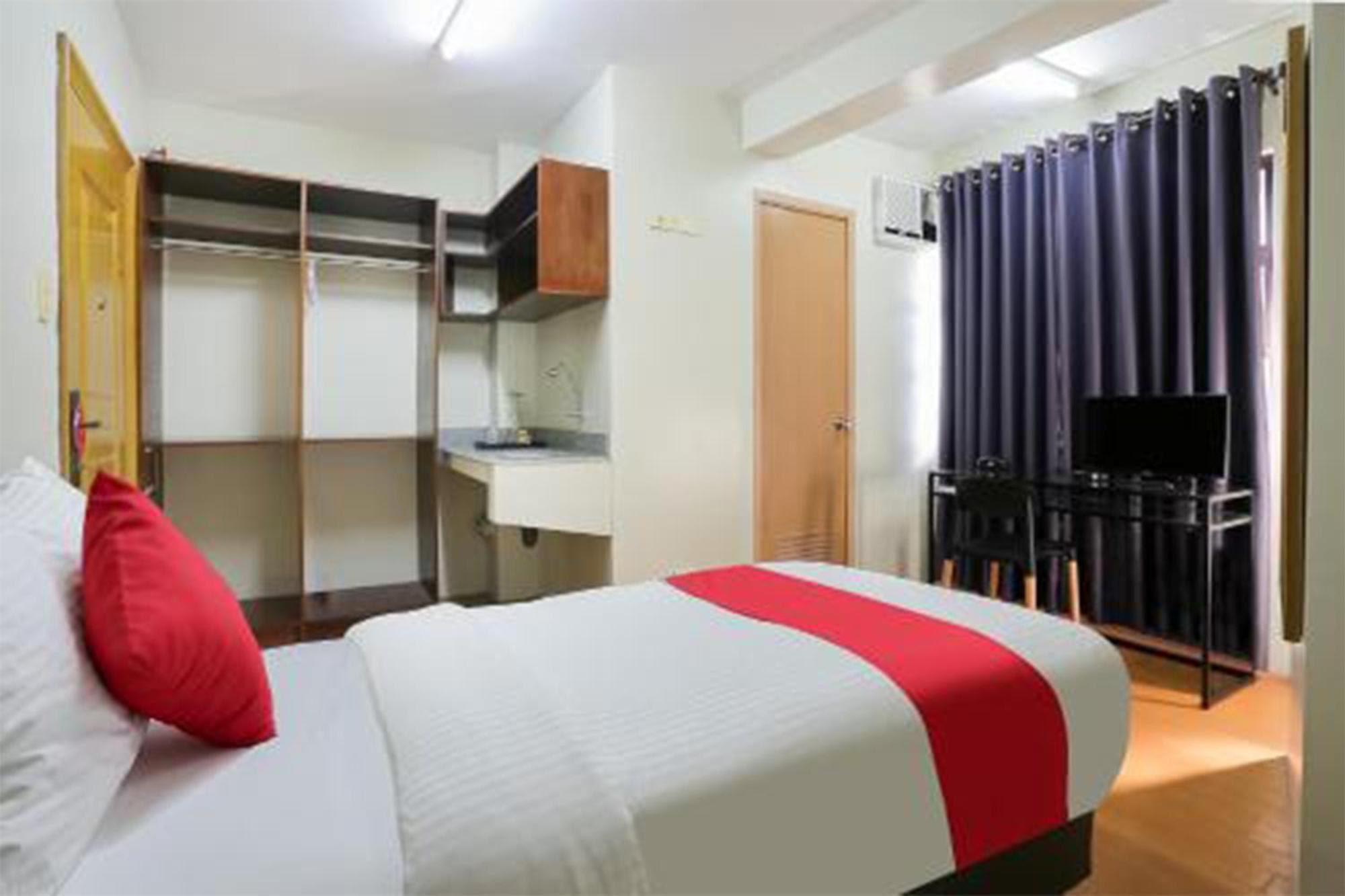 Anglo Residences Manila Quezon City Exterior foto