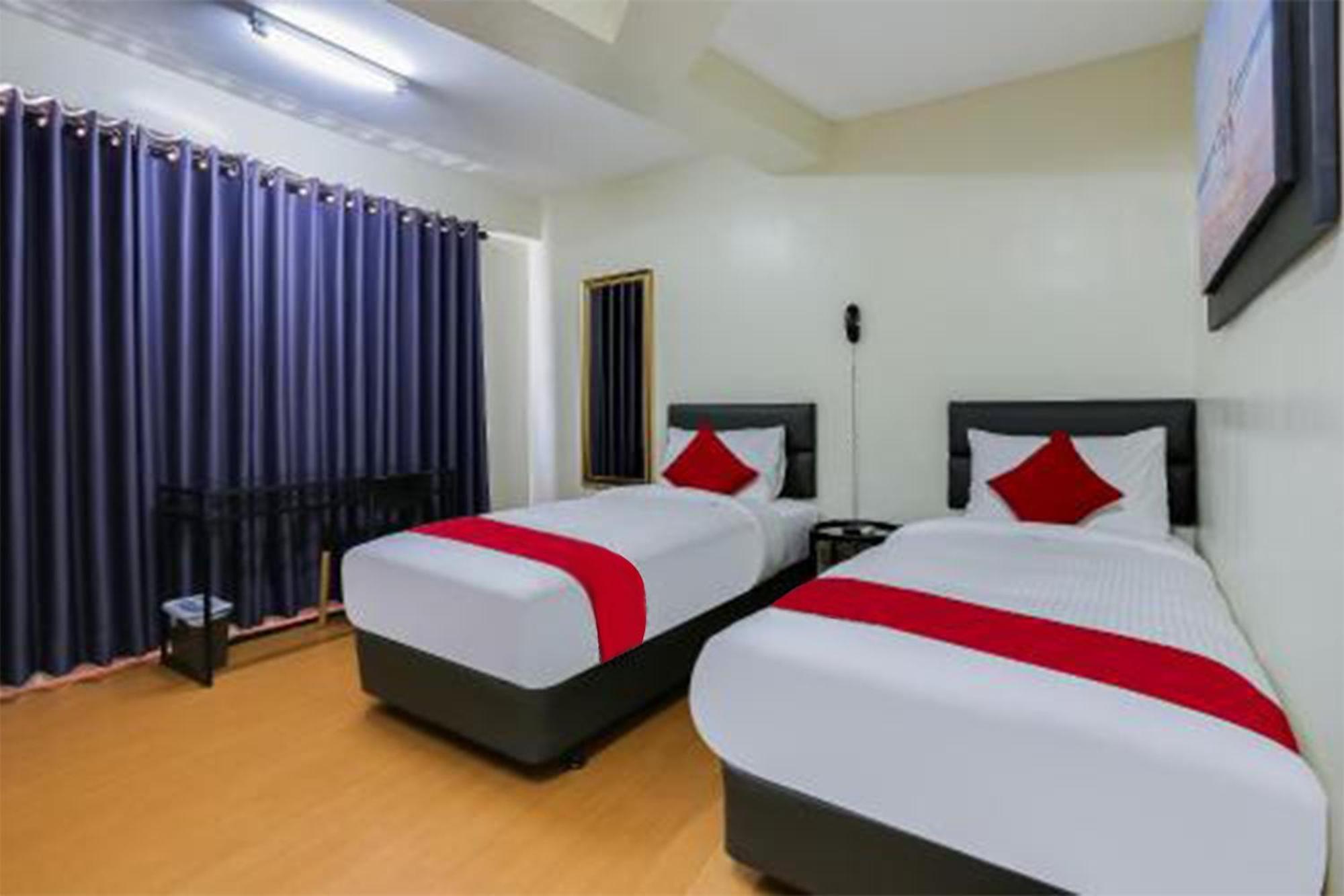 Anglo Residences Manila Quezon City Exterior foto